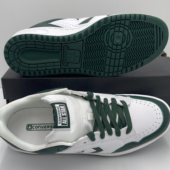 Converse Men’s A12519C WEAPON OX
WHITE/DEEP EMERALD/WHITE Leather sneakers - Picture 7 of 16